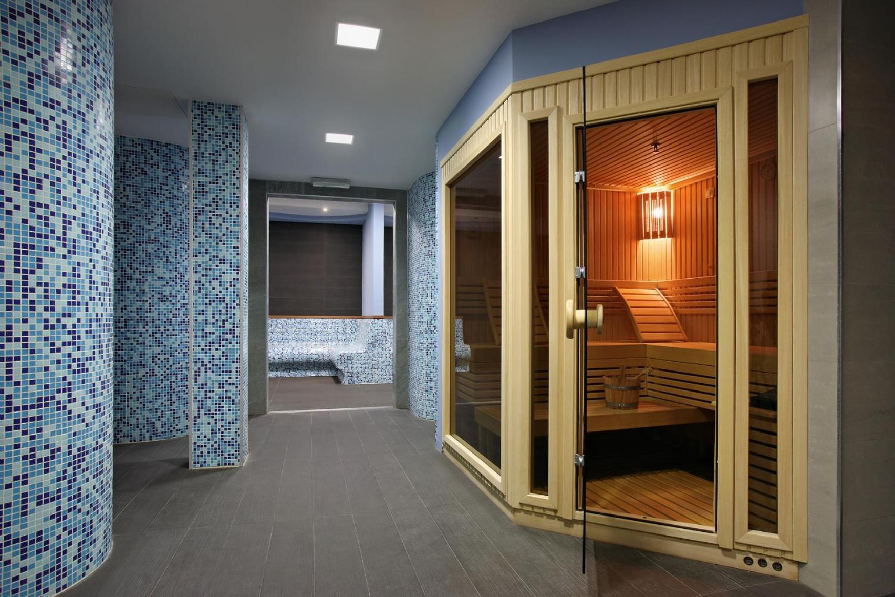 Hotel Srbija Lux Stara Pazova Extérieur photo